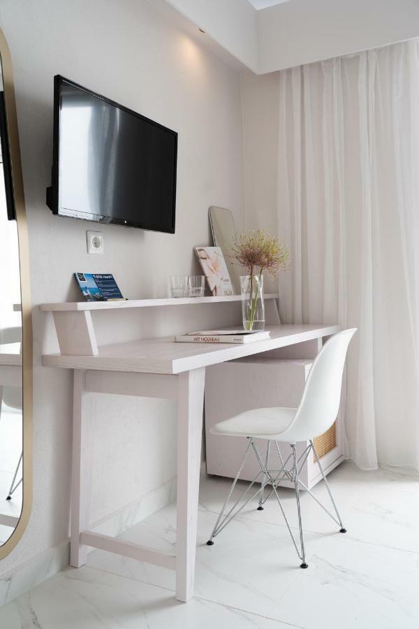 Zoe Hotel, Trypiti Hotel 4*
